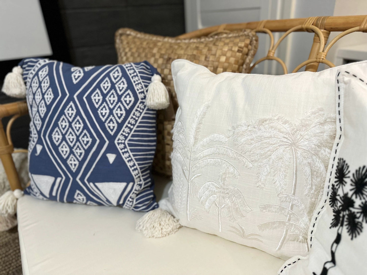 White Linen with White 3D Palms